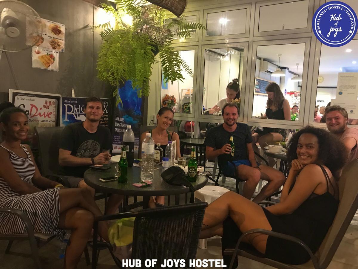 Hub Of Joys Hostel Ko Lanta Extérieur photo